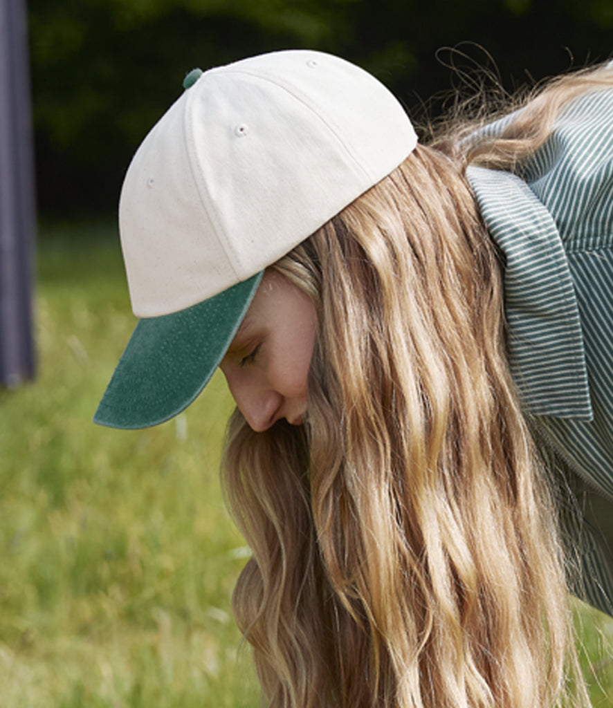 Beechfield Contrast Peak Low Profile Vintage Cap