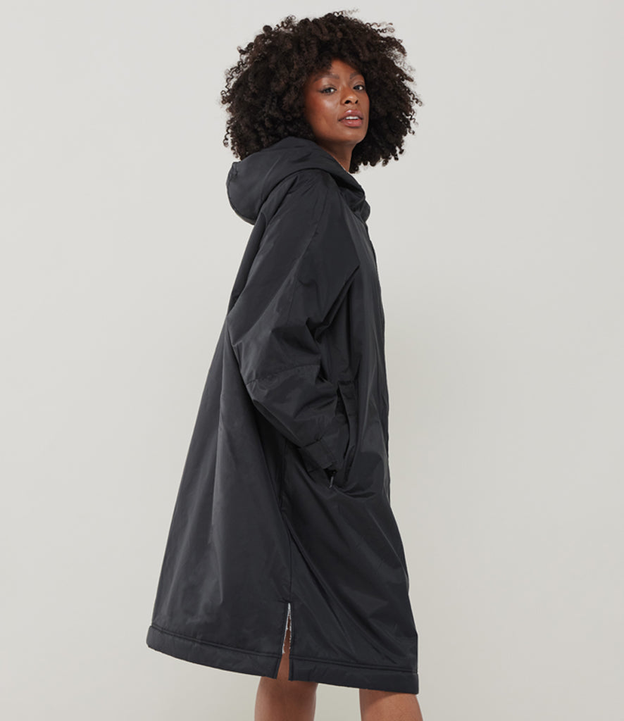 Finden + Hales Adults All Weather Robe