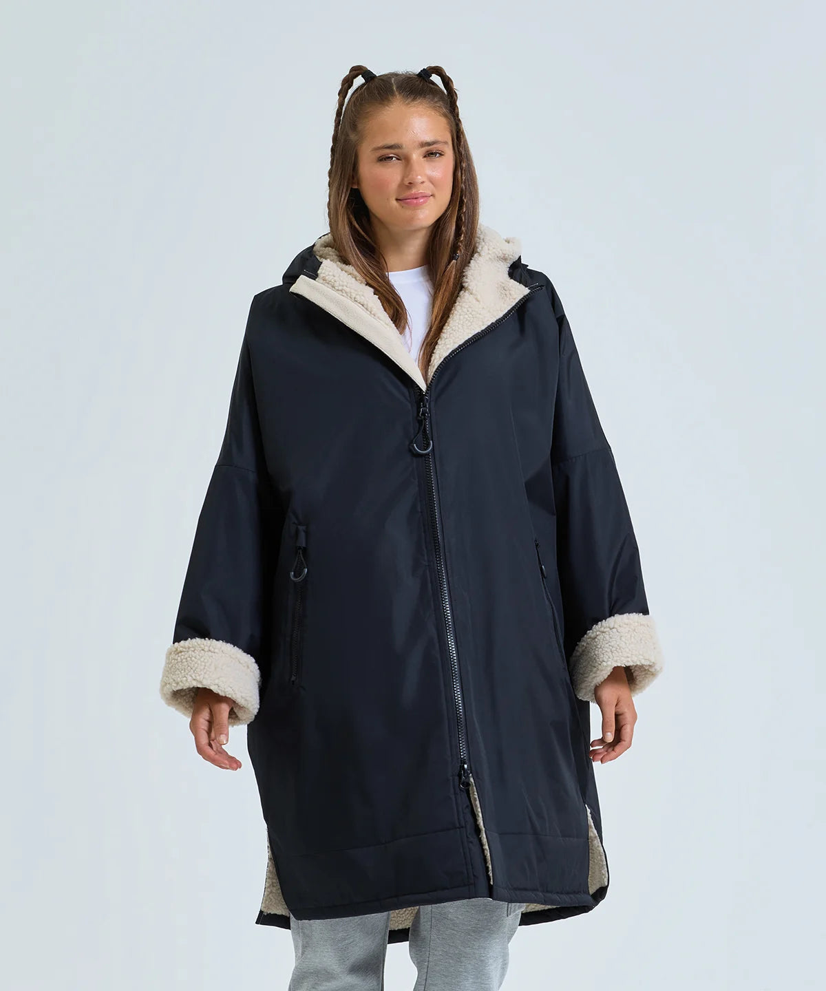 TriDri® All-seasons waterproof changing robe